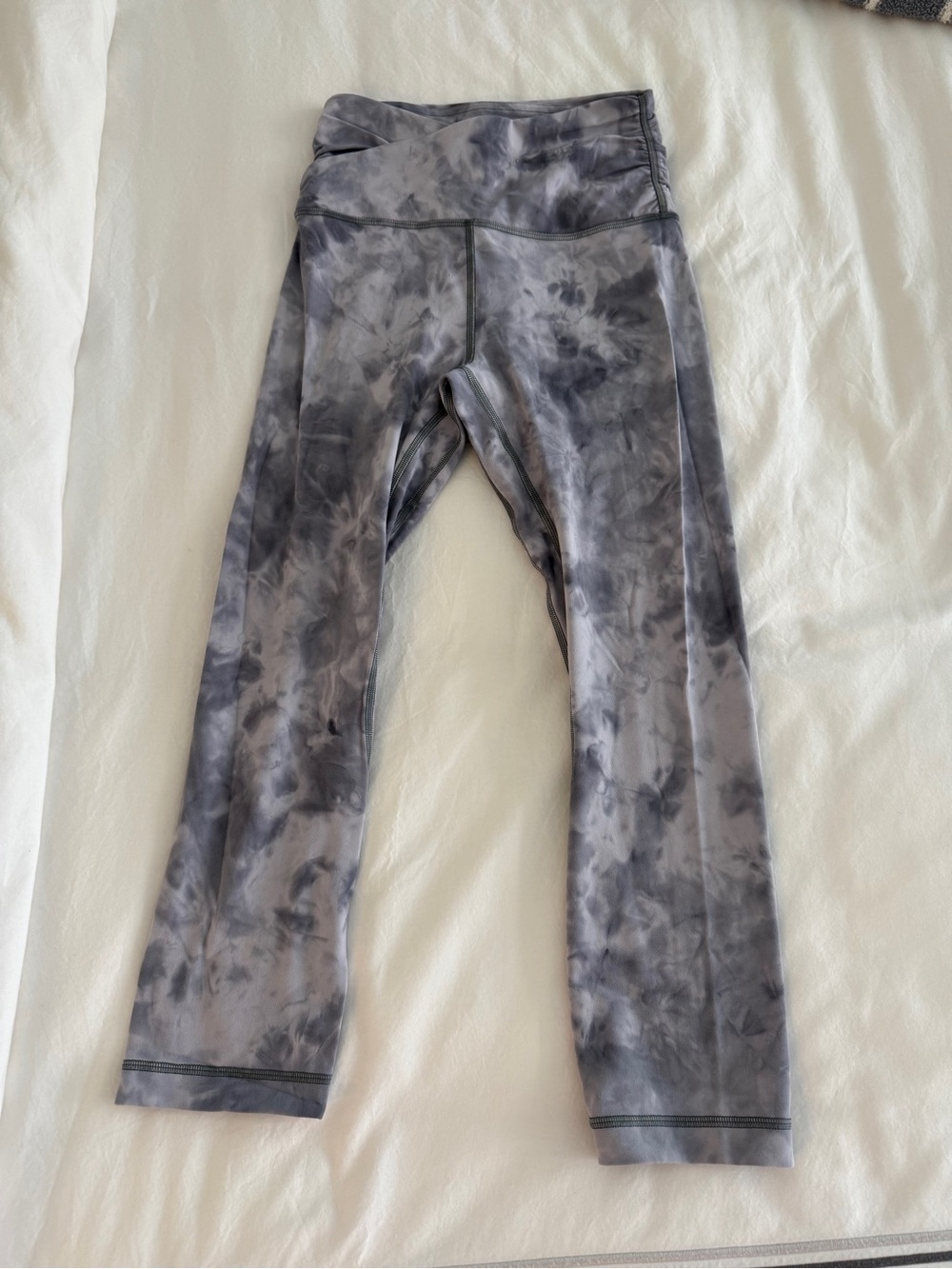Lululemon Gray Tie-Dye Active Leggings - Sz 4